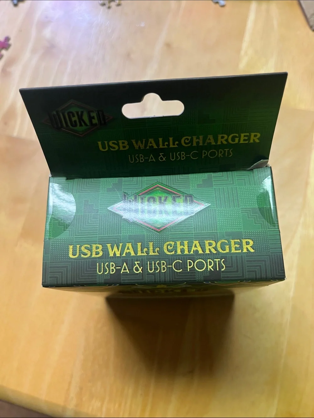 Wicked usb wall